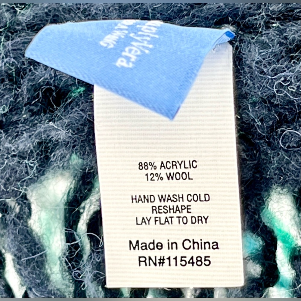 NWOT Simply Vera Vera Wang Knit Scarf & Ombré Gloves - Picture 7 of 12